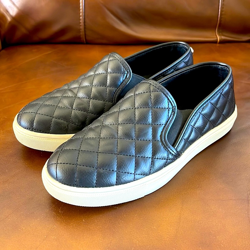 Size 5.5 Steve Madden shoes